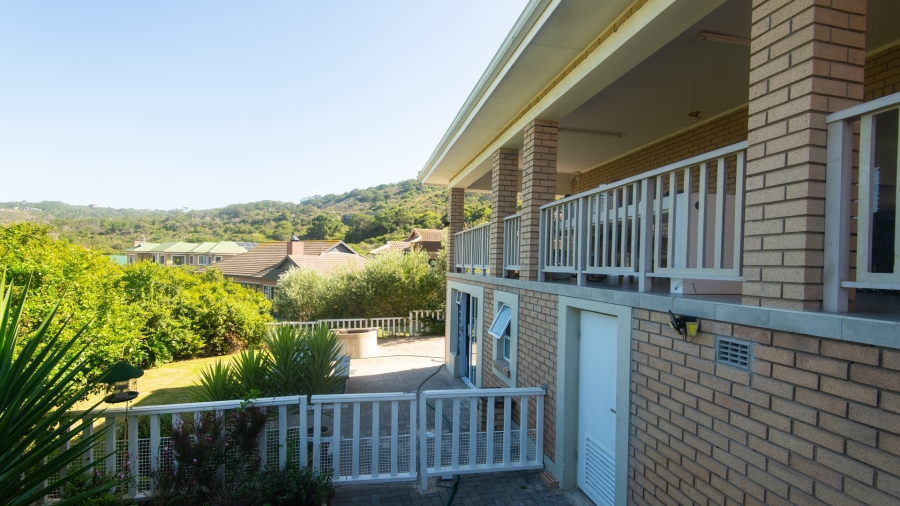 4 Bedroom Property for Sale in Dolphin Creek Golf Estate Western Cape